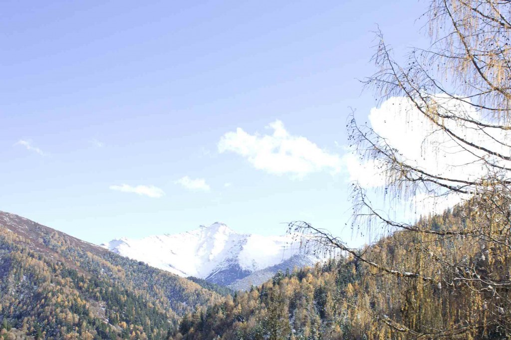 Mountain valley outside Songpan.