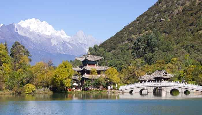 Black Dragon Pond, Lijiang, China.