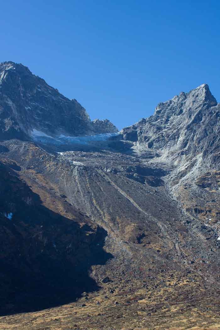 Everest Base Camp trek: glacier and moraine above Machermo.